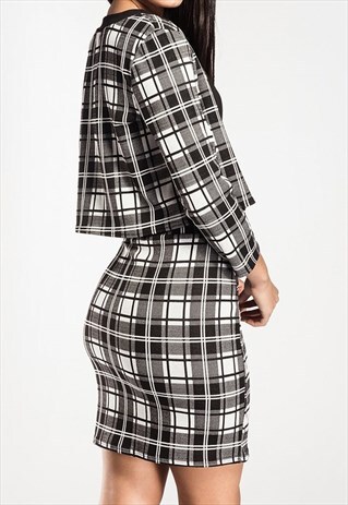 BLACK AND WHITE CHECK 90S CO-ORD SKIRT & BLAZER JACKET SET
