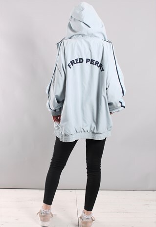 VINTAGE FRED PERRY OVERSIZE HOODED JACKET