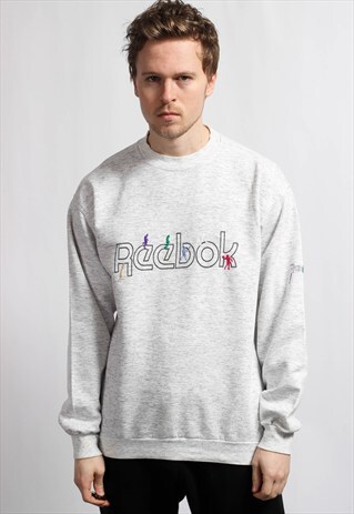 VINTAGE REEBOK SWEATSHIRT