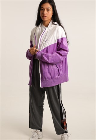 VINTAGE NIKE LIGHTWEIGHT JACKET