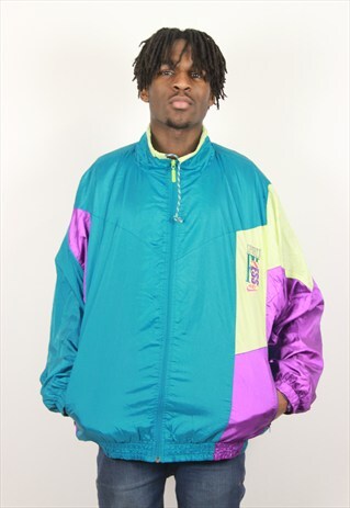 VINTAGE NIKE SHELL JACKET