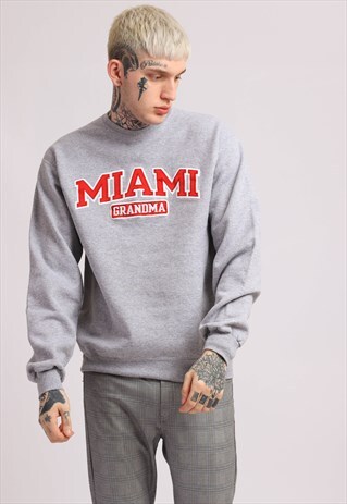 VINTAGE CHAMPION SWEATSHIRT