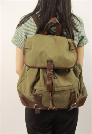 VINTAGE ARMY BACKPACK