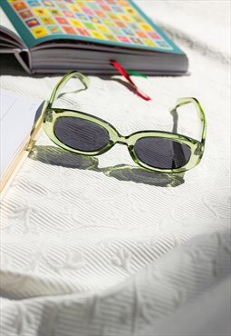 Transparent Green Narrow Oval Cut Edge Sunglasses