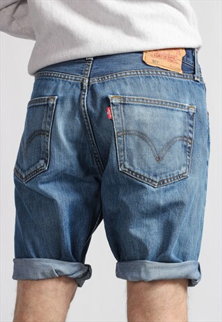 VINTAGE LEVI'S DENIM SHORTS