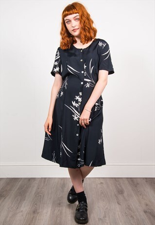 VINTAGE 90'S BLACK & WHITE FLORAL PATTERN MIDI DRESS