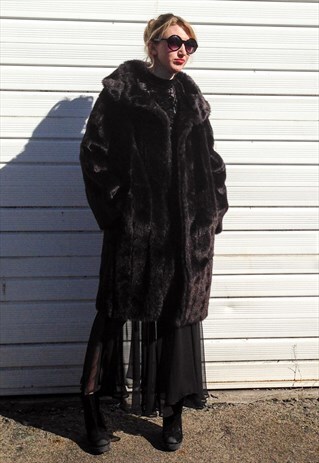 VINTAGE 70S BROWN FAUX FUR COAT