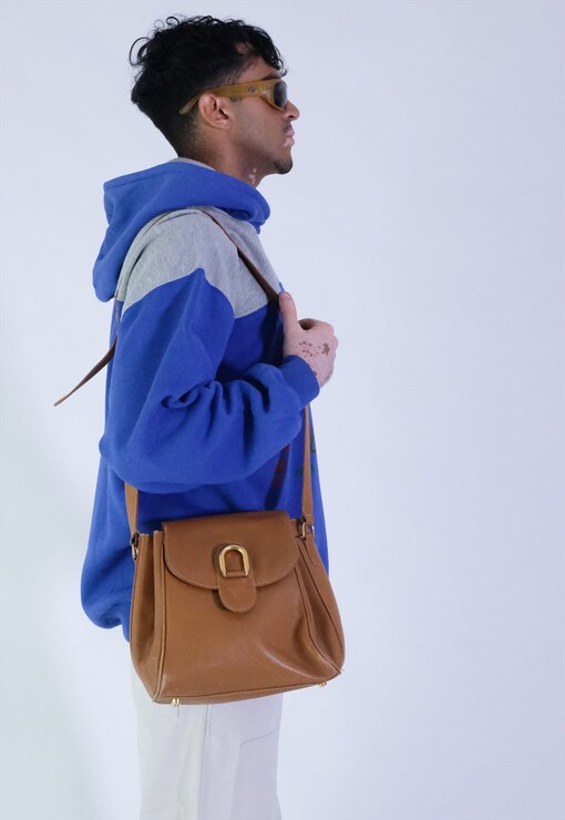 garment image