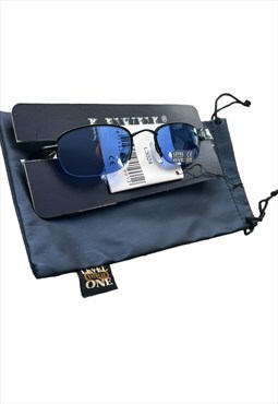 Unisex Y2K sunglasses & sleeve Level one blue black 