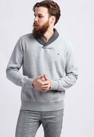 VINTAGE TOMMY HILFIGER SWEATSHIRT