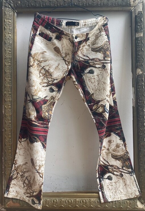 garment image