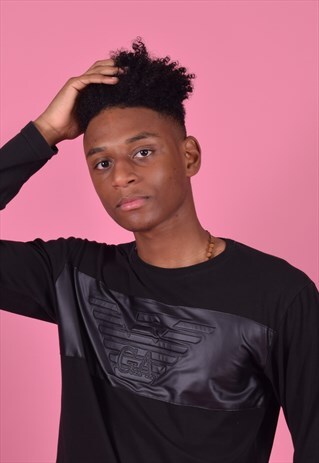 EMPORIO ARMANI BLACK EMBOSSED TEE