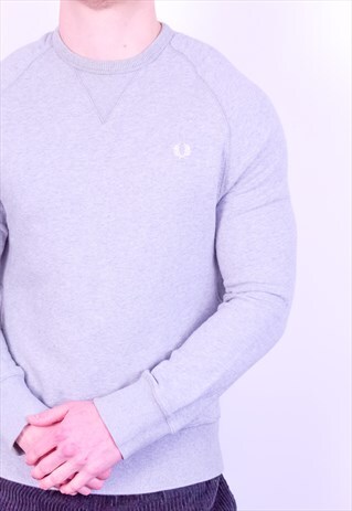 VINTAGE FRED PERRY SWEATSHIRT IN GREY