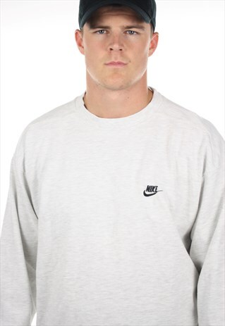 VINTAGE 90S NIKE SMALL LOGO SWEATSHIRT JUMPER
