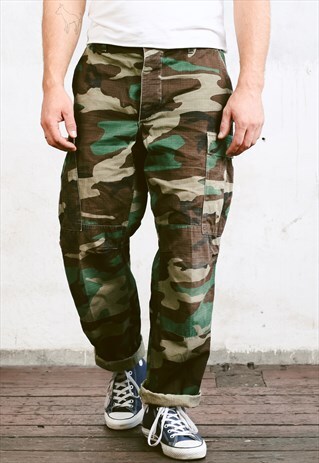 VINTAGE 80S CAMO CARGO TROUSERS