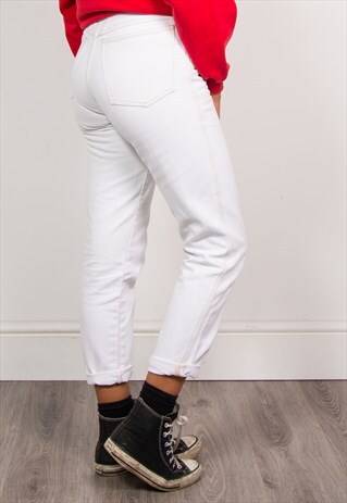 VINTAGE 90'S WHITE HIGH WAIST DENIM MOM JEANS