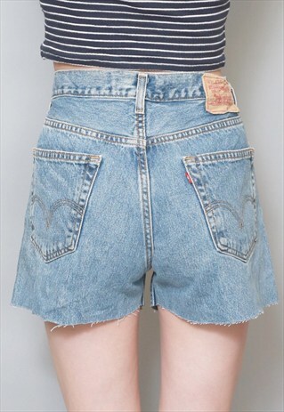 VINTAGE 1990'S LEVI'S MID WASH BLUE RAW HEM DENIM SHORTS