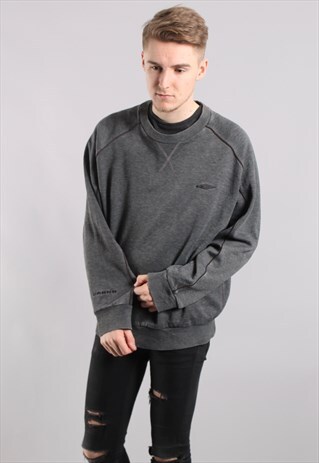 VINTAGE UMBRO SWEATSHIRT