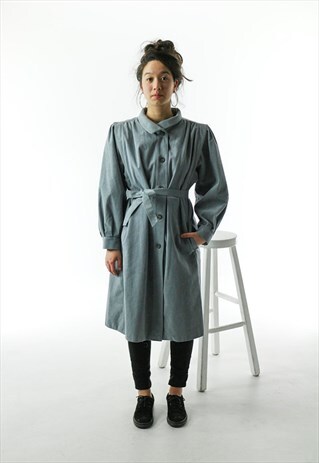 BLUE LONG SLEEVE SUEDE JACKET / PASTEL TRENCH COAT