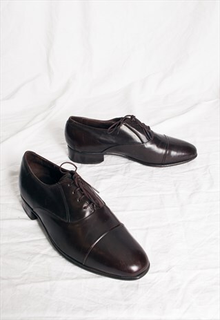 Vintage 60s Florsheim Oxford Shoes in Brown
