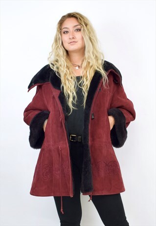 VINTAGE RED SUEDE SWING COAT WITH FAUX FUR LINING