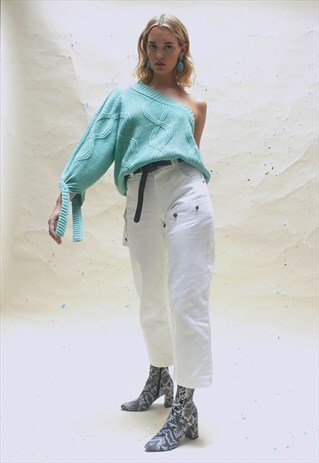 ASYMMETRIC CABLE KNIT JUMPER IN GREEN