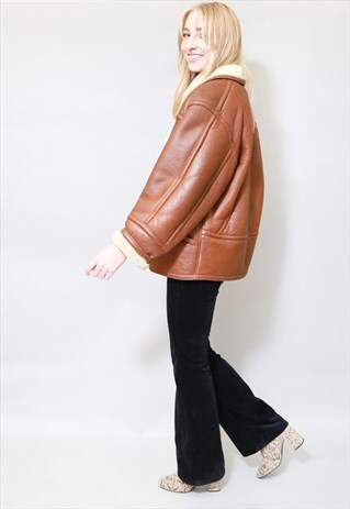 VINTAGE 1980'S SOFT BROWN SLOUCHY SHEARLING AVIATOR COAT