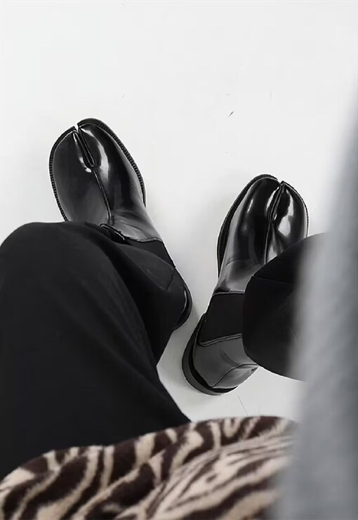 garment image