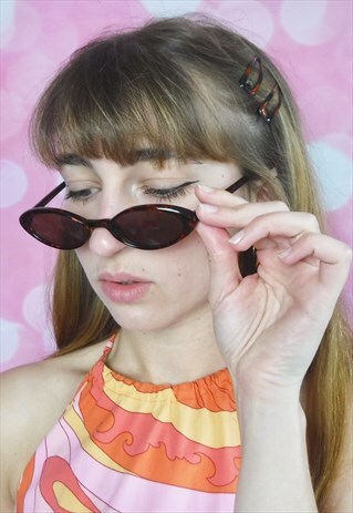 VINTAGE CAT EYE SUNGLASSES