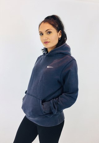 VINTAGE NIKE EMBROIDERED SWOOSH HOODIE
