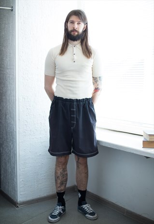 VINTAGE 90'S BLACK SHORTS