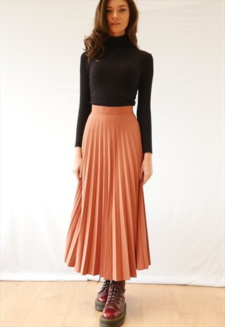 VINTAGE PLEATED SKIRT