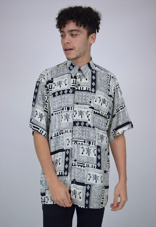 VINTAGE 90'S BLACK & WHITE PRINTED BUTTON-UP SHIRT