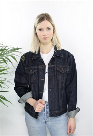 VINTAGE LEVIS DENIM JACKET