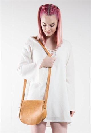70'S TAN LEATHER SATCHEL BAG