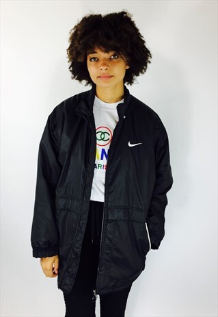 VINTAGE NIKE SWOOSH BLACK COAT
