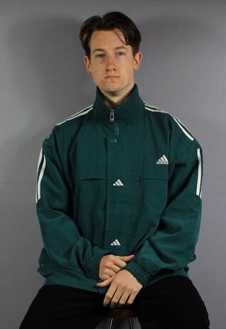 VINTAGE ADIDAS WINDBREAKER JACKET IN GREEN WITH ZIP POCKETS