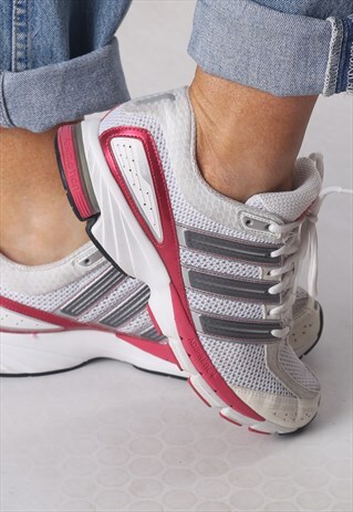 ADIDAS ADIPRENE RUNNING TRAINERS UK 7 (EAAG)