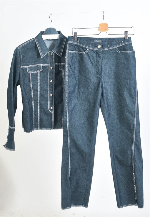 garment image