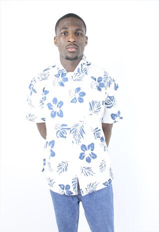 VINTAGE 90'S FLORAL PATTERNED SHIRT