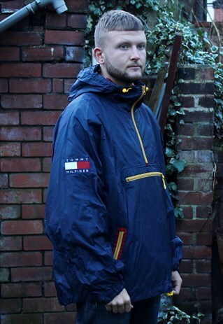 VINTAGE NAVY TOMMY HILFIGER FLAG HALF ZIP WINDBREAKER LARGE