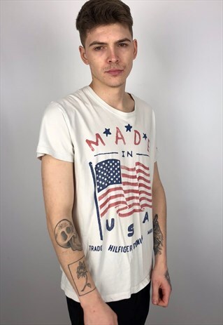 VINTAGE TOMMY HILFIGER T-SHIRT