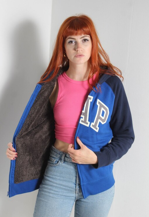 garment image