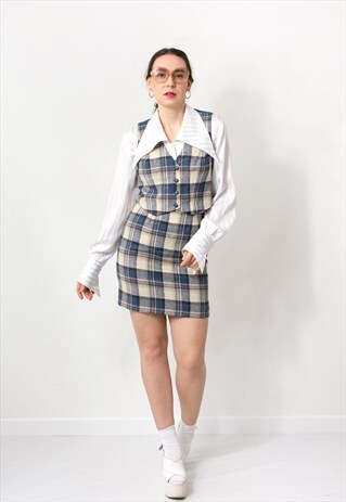 Vintage skirt and waistcoat set in plaid pattern wool