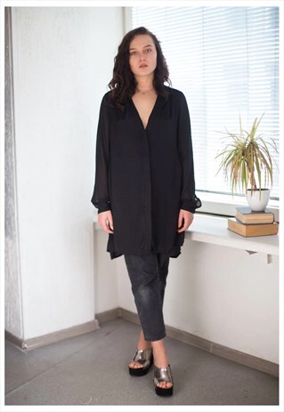 VINTAGE 90'S MINIMLIST BLOUSE IN BLACK