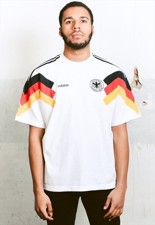 VINTAGE ADIDAS T-SHIRT