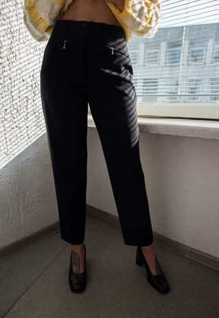 VINTAGE 80'S BLACK HIGH WAISTED CARROT STYLE TROUSERS
