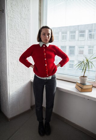 VINTAGE 70'S RED HAND KNITTED CARDIGAN