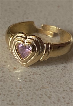 Pink heart ring in gold
