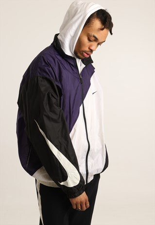 VINTAGE NIKE LIGHTWEIGHT JACKET